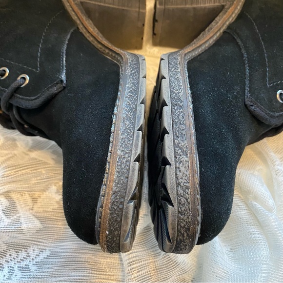 White Mountain Fall Black Suede Leather Booties w/ 3.5”Heel - size 8 - Picture 6 of 16